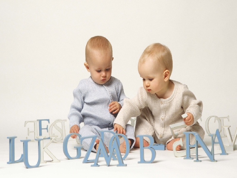 上海试管婴儿多少费用，PST试管是什么